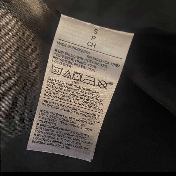 Old Navy Quilted Utility Jacket black NWT - Picture 2 of 15